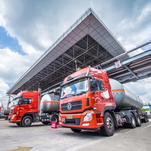 專業(yè)運(yùn)輸車隊